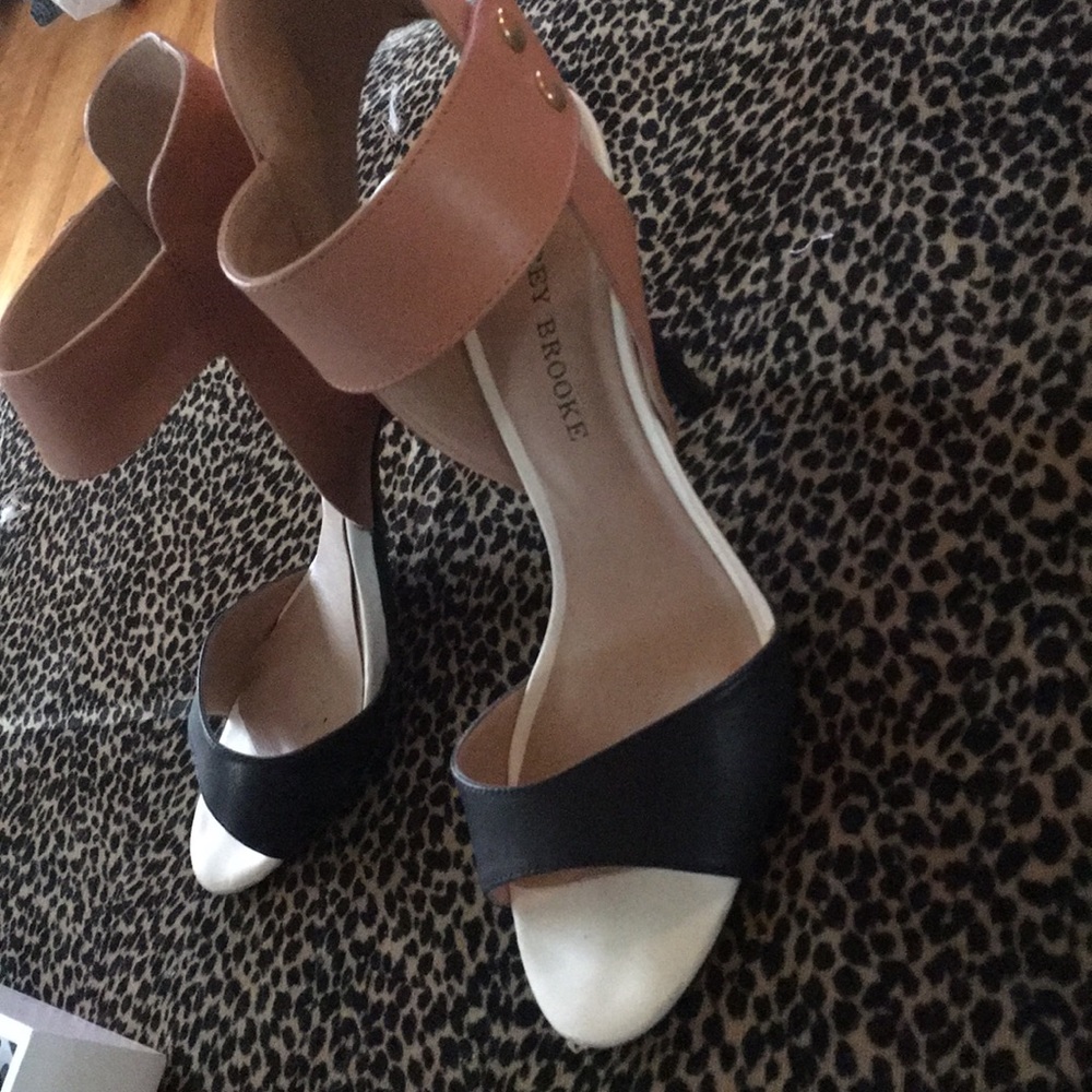 Audrey Brooke neutral color block heels